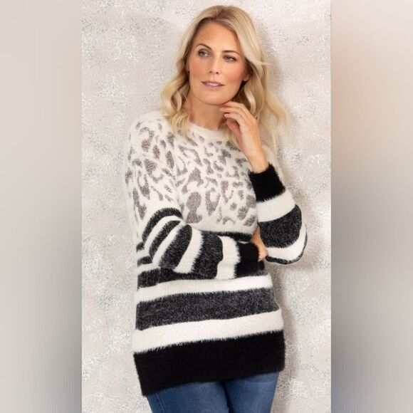 Laura Petites Size XL Petite Stripe & Animal Print Eyelash Knit Sweater - Picture 3 of 12